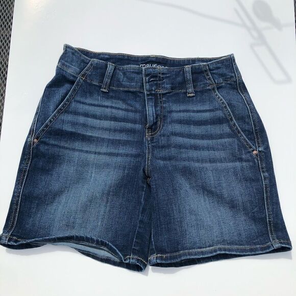 Maurices mid high rise blue denim jean shorts long Bermuda size 4 - Picture 2 of 8